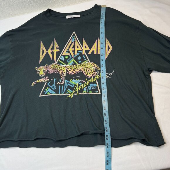 Daydreamer Def Leppard Cropped Top Long Sleeve Tee Black Leopard Large - Picture 8 of 10